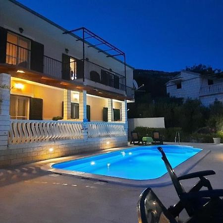 Apartments Suho Komiža Eksteriør billede