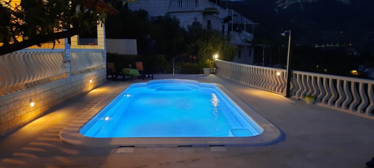 Apartments Suho Komiža Eksteriør billede