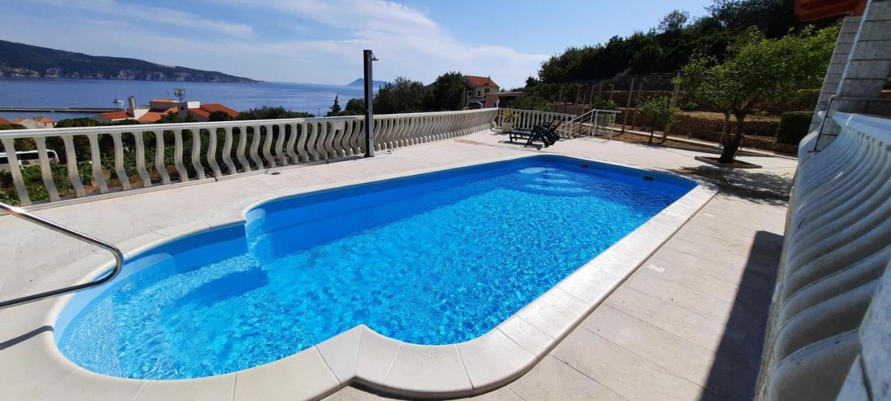 Apartments Suho Komiža Eksteriør billede