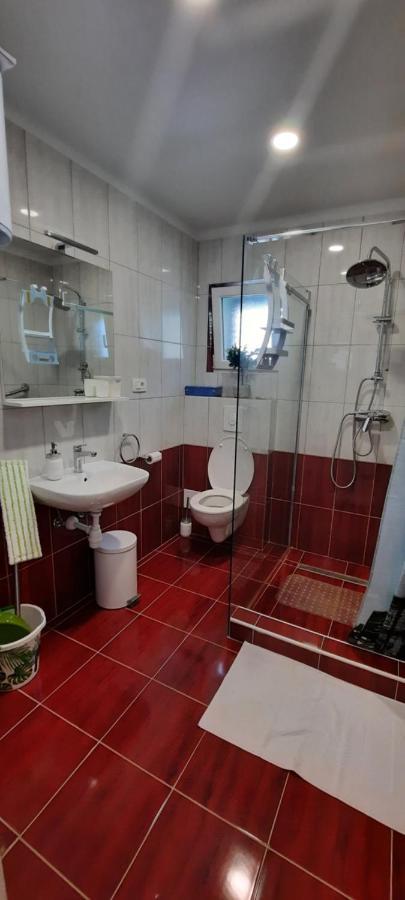 Apartments Suho Komiža Eksteriør billede
